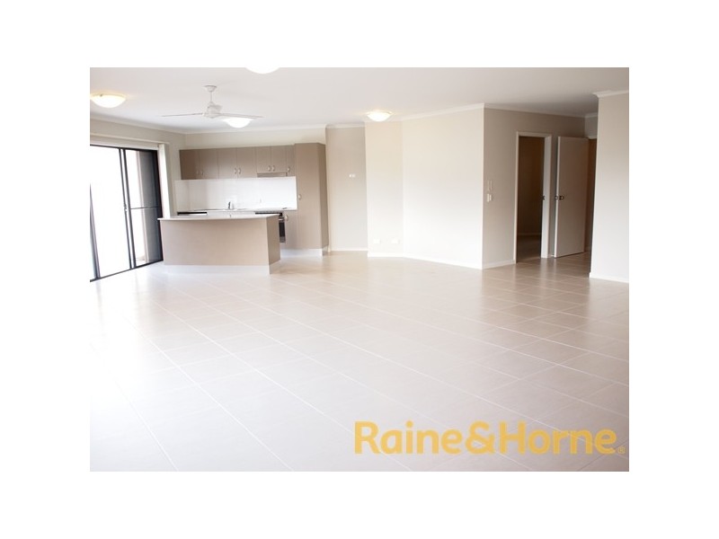 406 / 92 – 98 Digger St, Cairns City QLD 4870