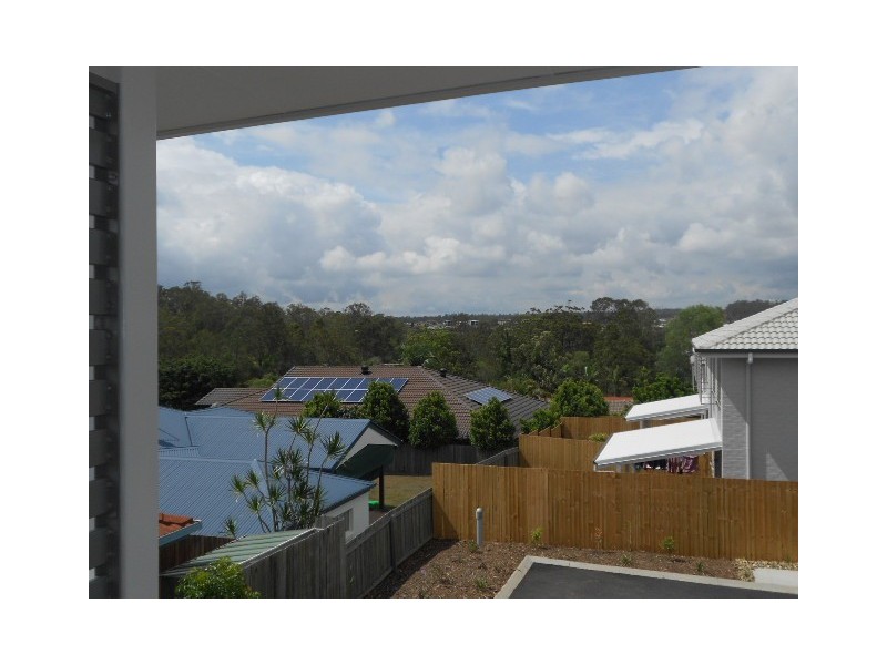 31/1 Gumview Street, Albany Creek QLD 4035