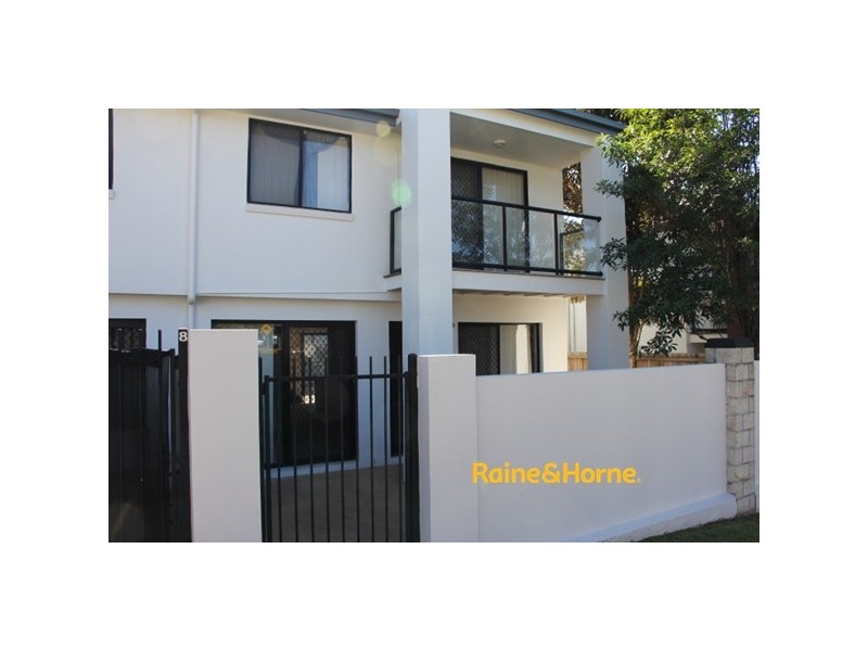 16 Violet Close, Eight Mile Plains QLD 4113