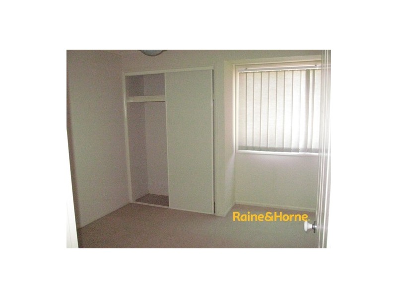 16 Violet Close, Eight Mile Plains QLD 4113