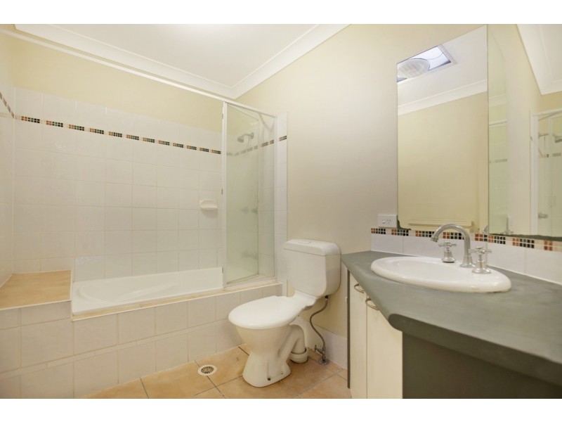 250 Manly Road, Manly West QLD 4179