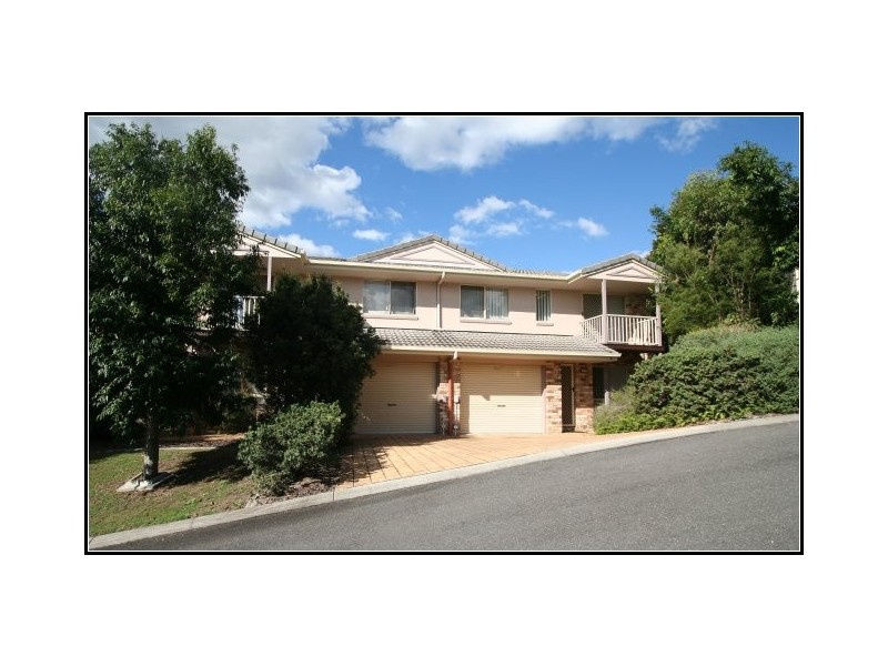 90 Oakleaf Street, Eight Mile Plains QLD 4113