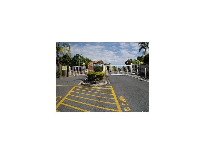 6-10 Bourton Rd, Merrimac QLD 4226