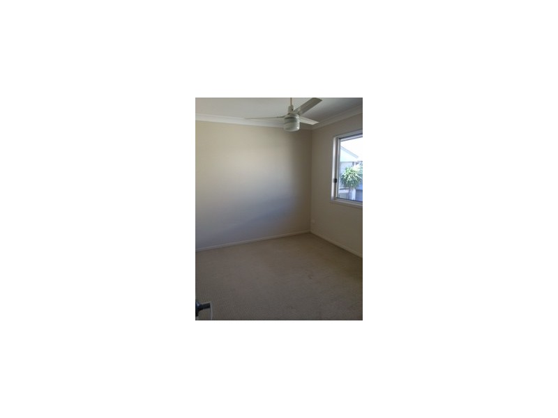 28/11 Pryanees street, Calamvale QLD 4116