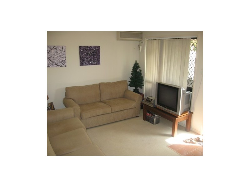 15 Violet Close, Eight Mile Plains QLD 4113