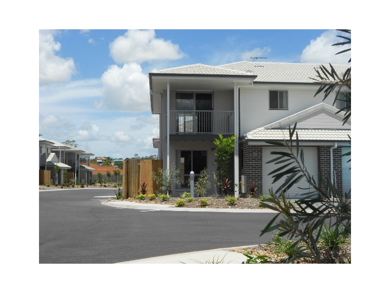22/1 Gumview Street, Albany Creek QLD 4035