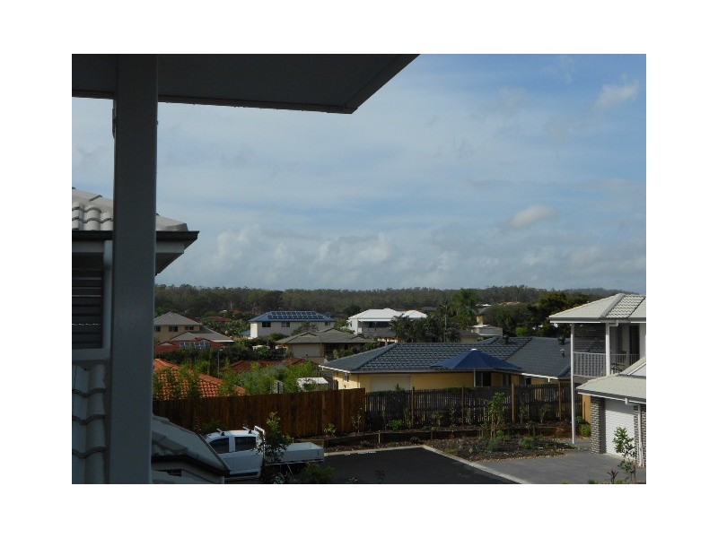 22/1 Gumview Street, Albany Creek QLD 4035