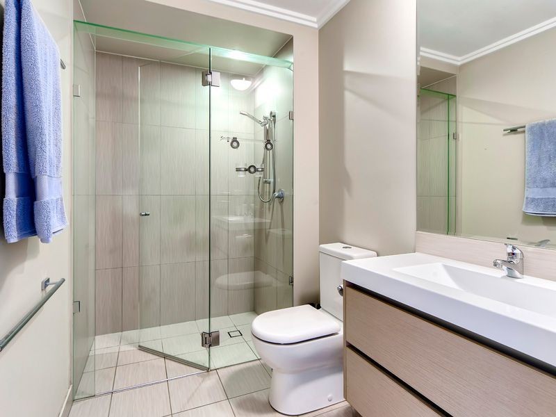 62/123 Barrack Road, Cannon Hill QLD 4170