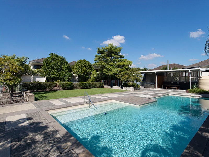 9 EVERGREEN CLOSE, Murarrie QLD 4172