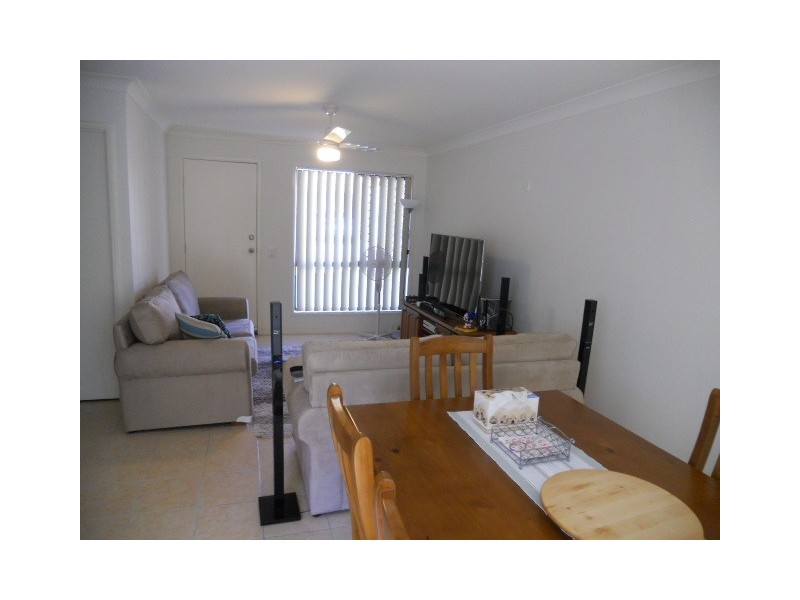 18 loganlea road, Waterford West QLD 4133