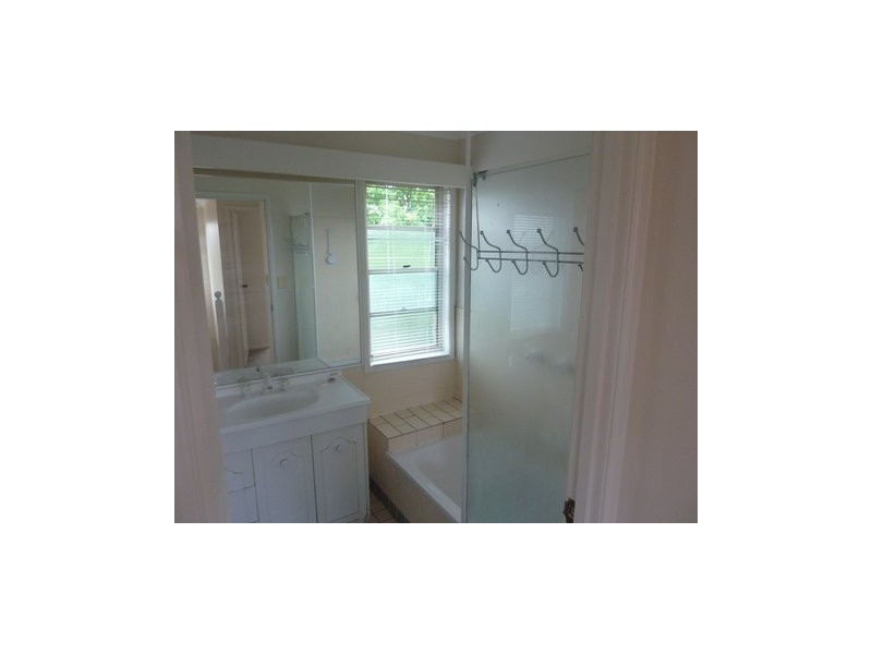 37-75 Brown Street, Labrador QLD 4215