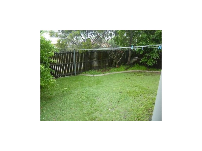 37-75 Brown Street, Labrador QLD 4215