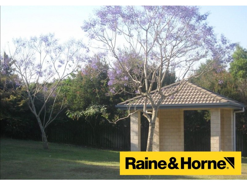 15 Violet Close, Eight Mile Plains QLD 4113