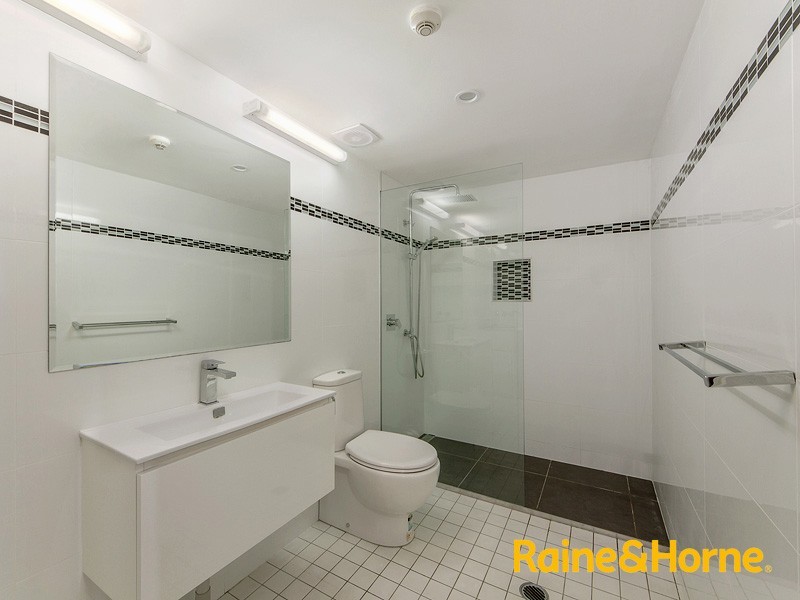 2/189 Leichhardt Street, Spring Hill QLD 4000