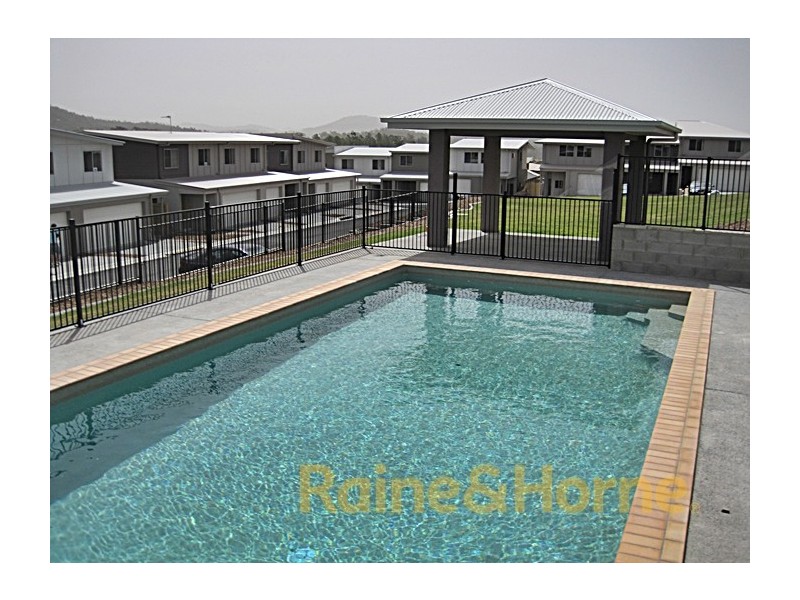 2 Toohey, Pacific Pines QLD 4211