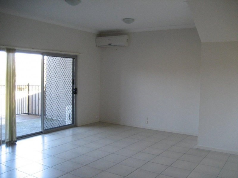 2 Toohey, Pacific Pines QLD 4211