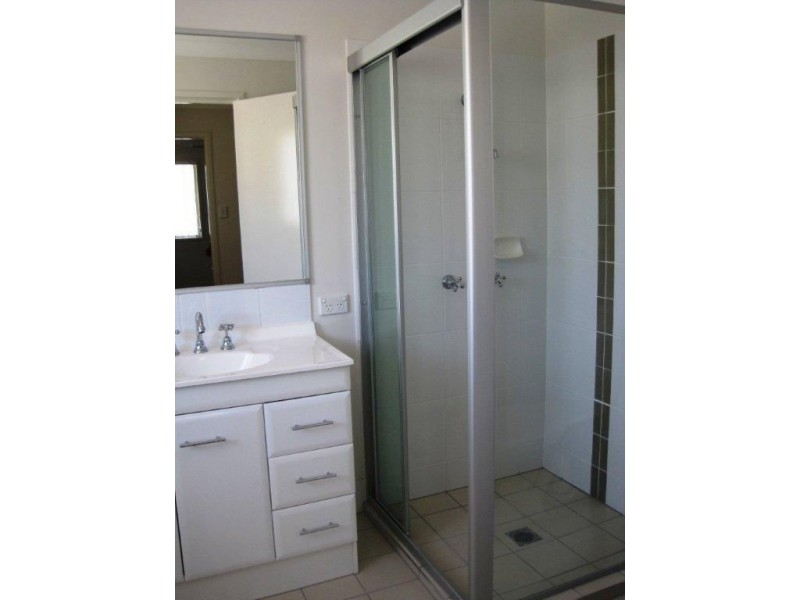 2 Toohey, Pacific Pines QLD 4211