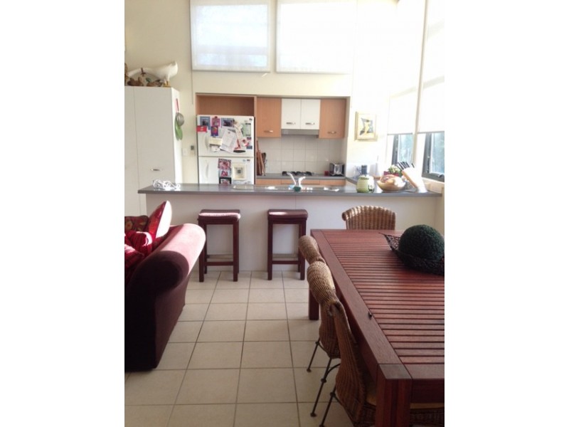 Mount Ommaney QLD 4074