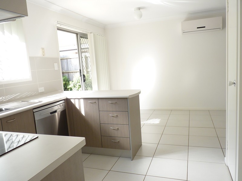 North Lakes QLD 4509