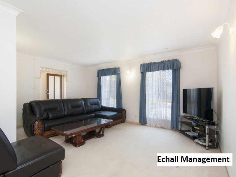 4 Darling Cl, Calamvale QLD 4116