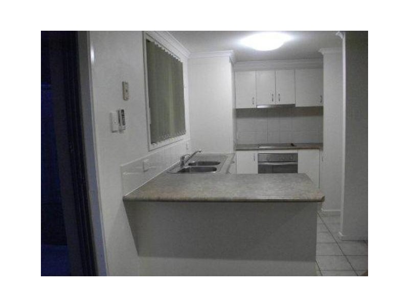 69 250 Sumners Road, Riverhills QLD 4074