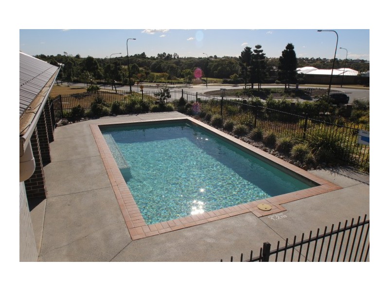 North Lakes QLD 4509