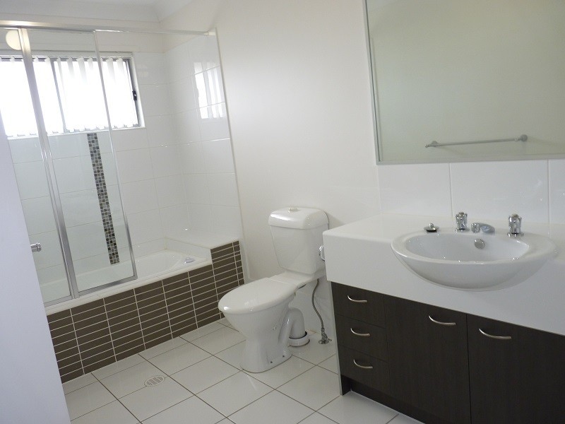 North Lakes QLD 4509