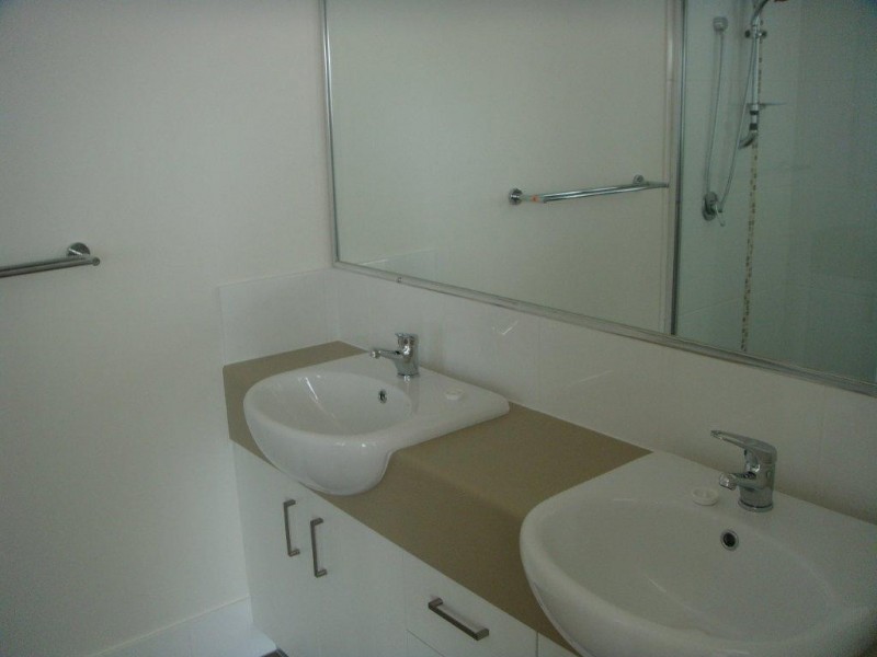 72 Webster rd, Deception Bay QLD 4508