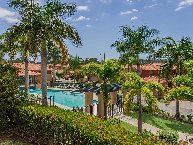 77/4 University Drive, Robina QLD 4226