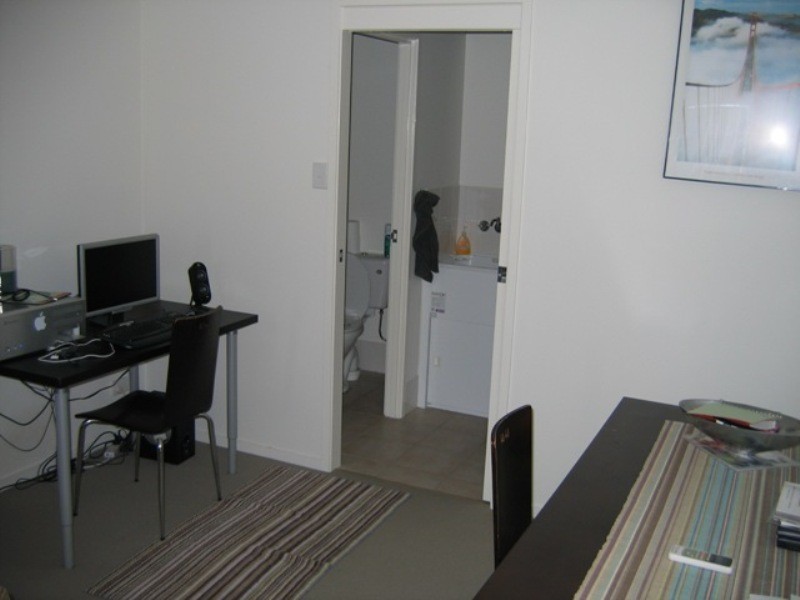 250 Sumners Road, Riverhills QLD 4074