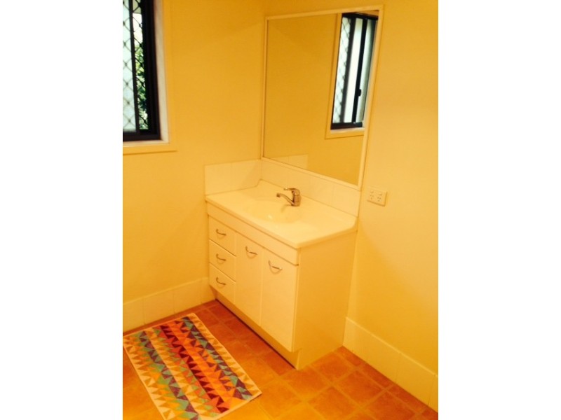 250 Sumners Road, Riverhills QLD 4074