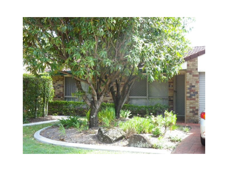 51 Olsen Avenue, Labrador QLD 4215