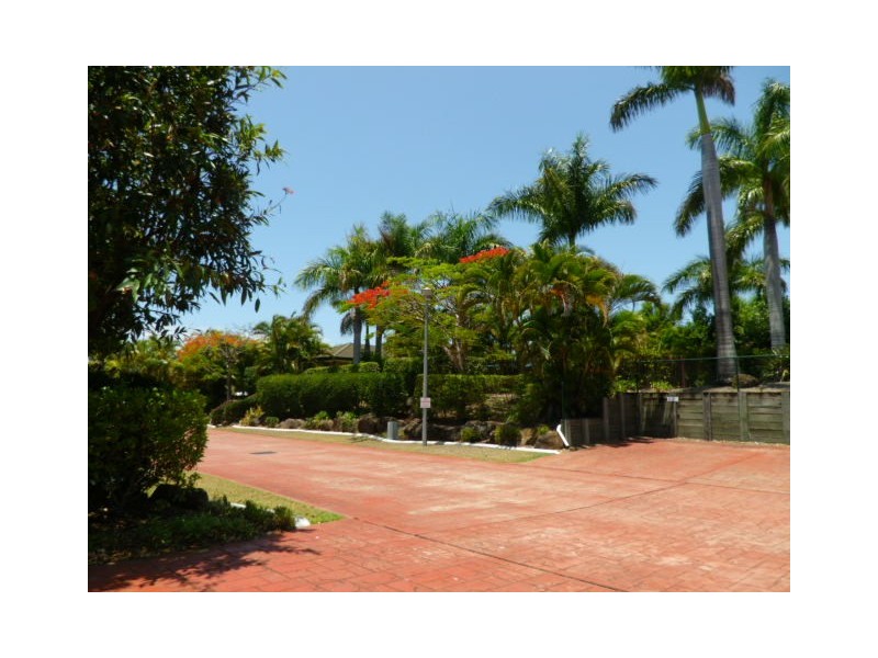51 Olsen Avenue, Labrador QLD 4215