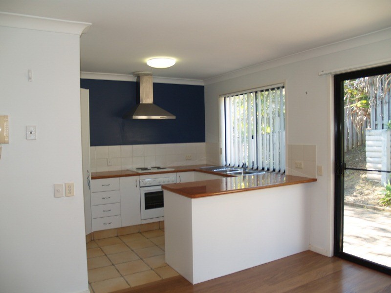 590 Pine Ridge Road, Coombabah QLD 4216