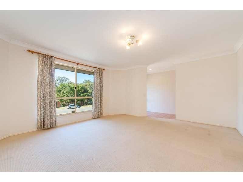 134 Henry Cotton Drive, Parkwood QLD 4214