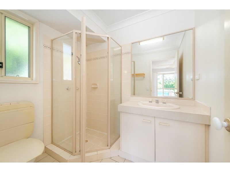 134 Henry Cotton Drive, Parkwood QLD 4214