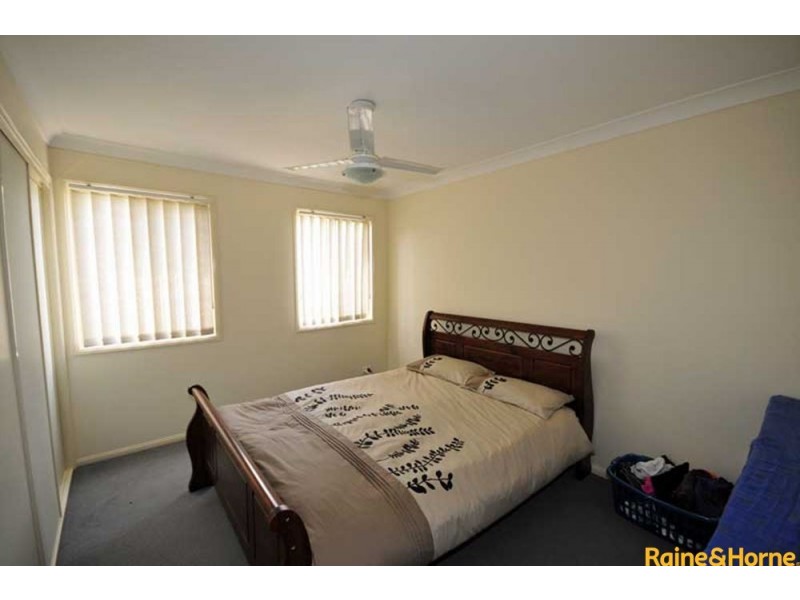 10 Chapman Place, Oxley QLD 4075