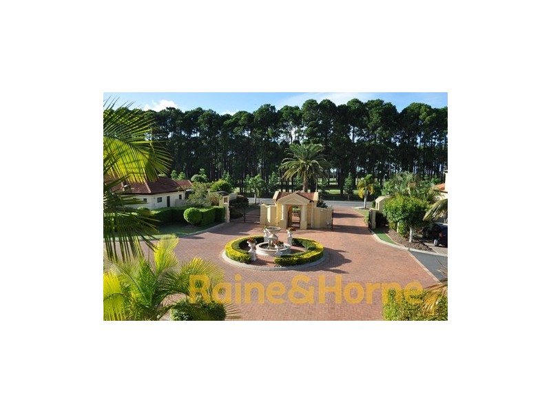 26/38-56 Caseys Road, Hope Island QLD 4212