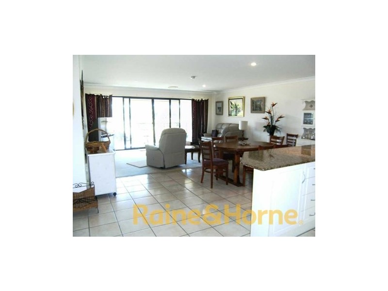 26/38-56 Caseys Road, Hope Island QLD 4212