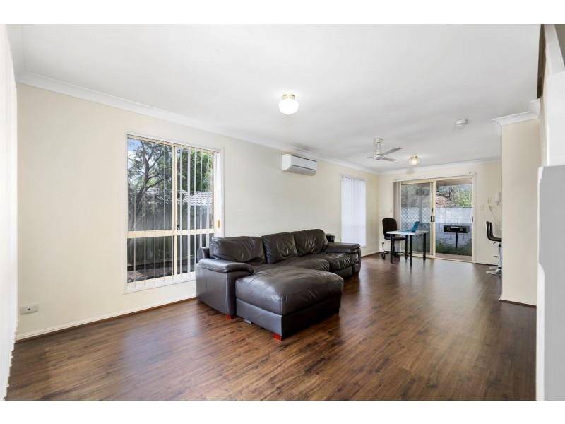 90 Oakleaf Street, Eight Mile Plains QLD 4113