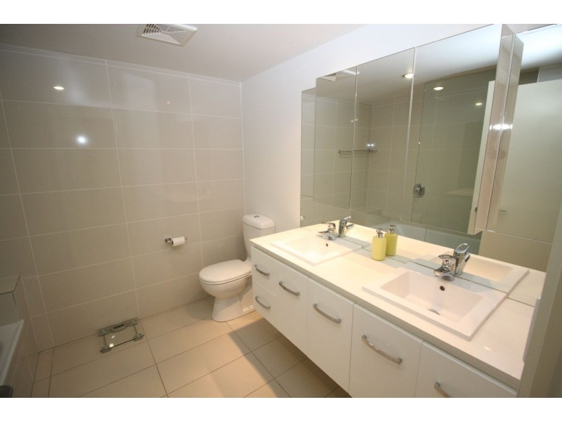 19/125 Bulimba Street, Bulimba QLD 4171