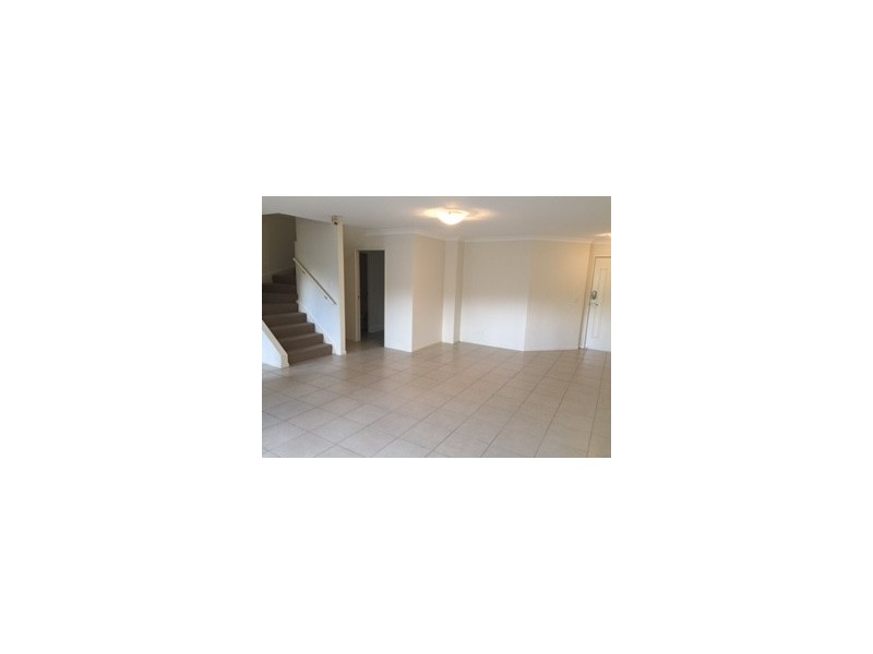 85 Nottingham Rd, Calamvale QLD 4116