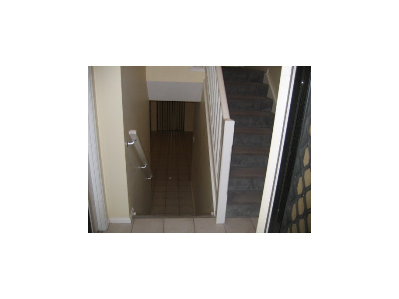 26/250 Sumners Road, Riverhills QLD 4074