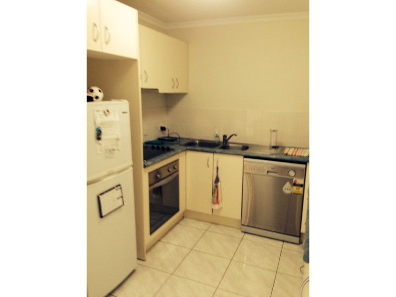 88/250 Sumners Road, Riverhills QLD 4074