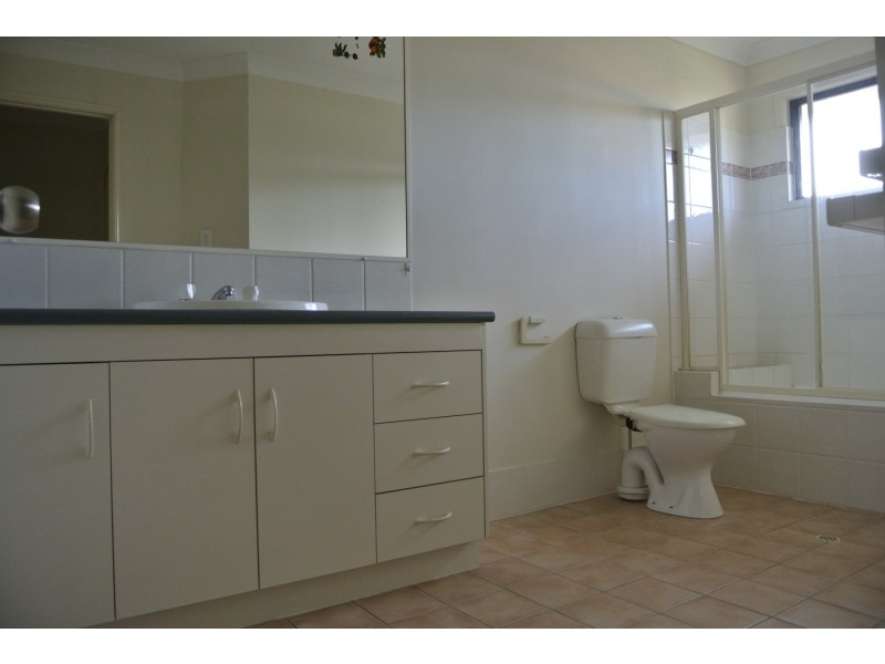 88 BLEASBY ROAD, Eight Mile Plains QLD 4113