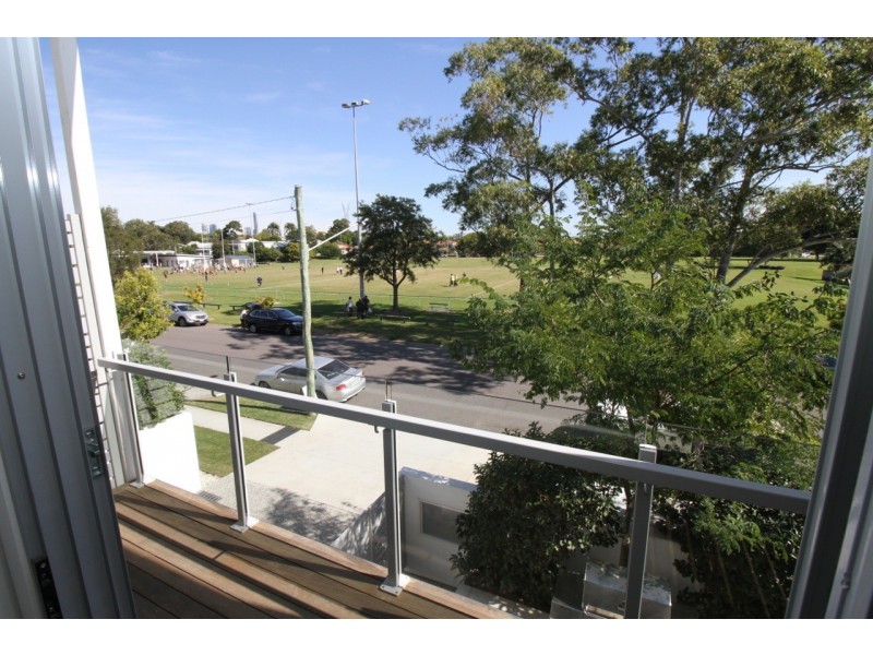 3/125 Bulimba Street, Bulimba QLD 4171