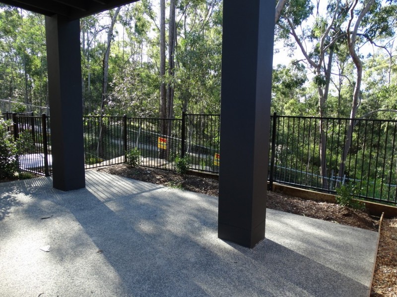 14D Lincoln Parade, Springfield Lakes QLD 4300
