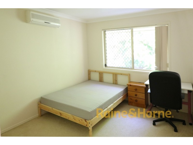 25 Buckingham Place, Eight Mile Plains QLD 4113