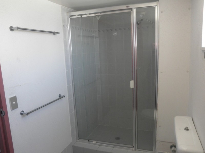 501/2 Barney Street, Southport QLD 4215