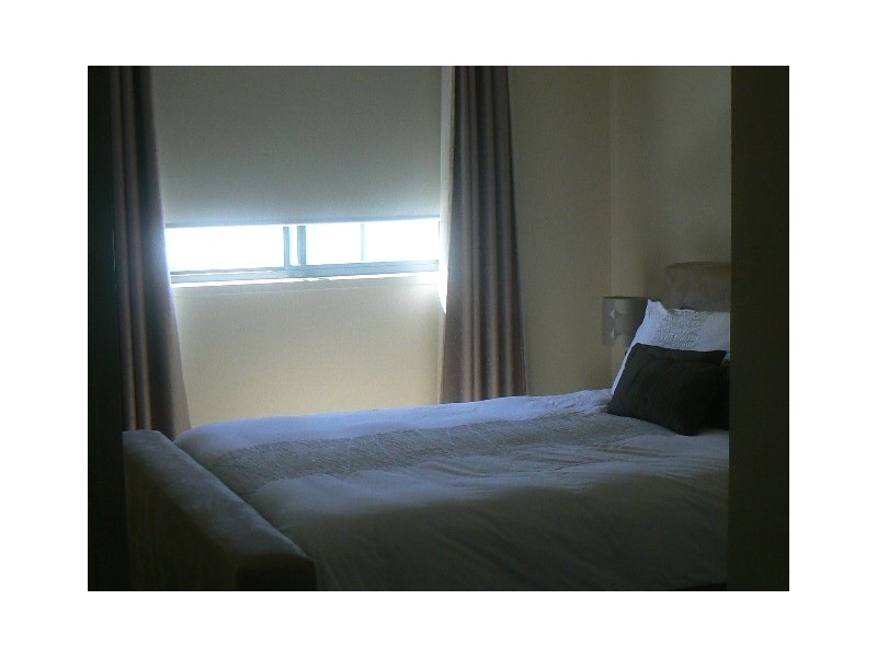 Mount Ommaney QLD 4074